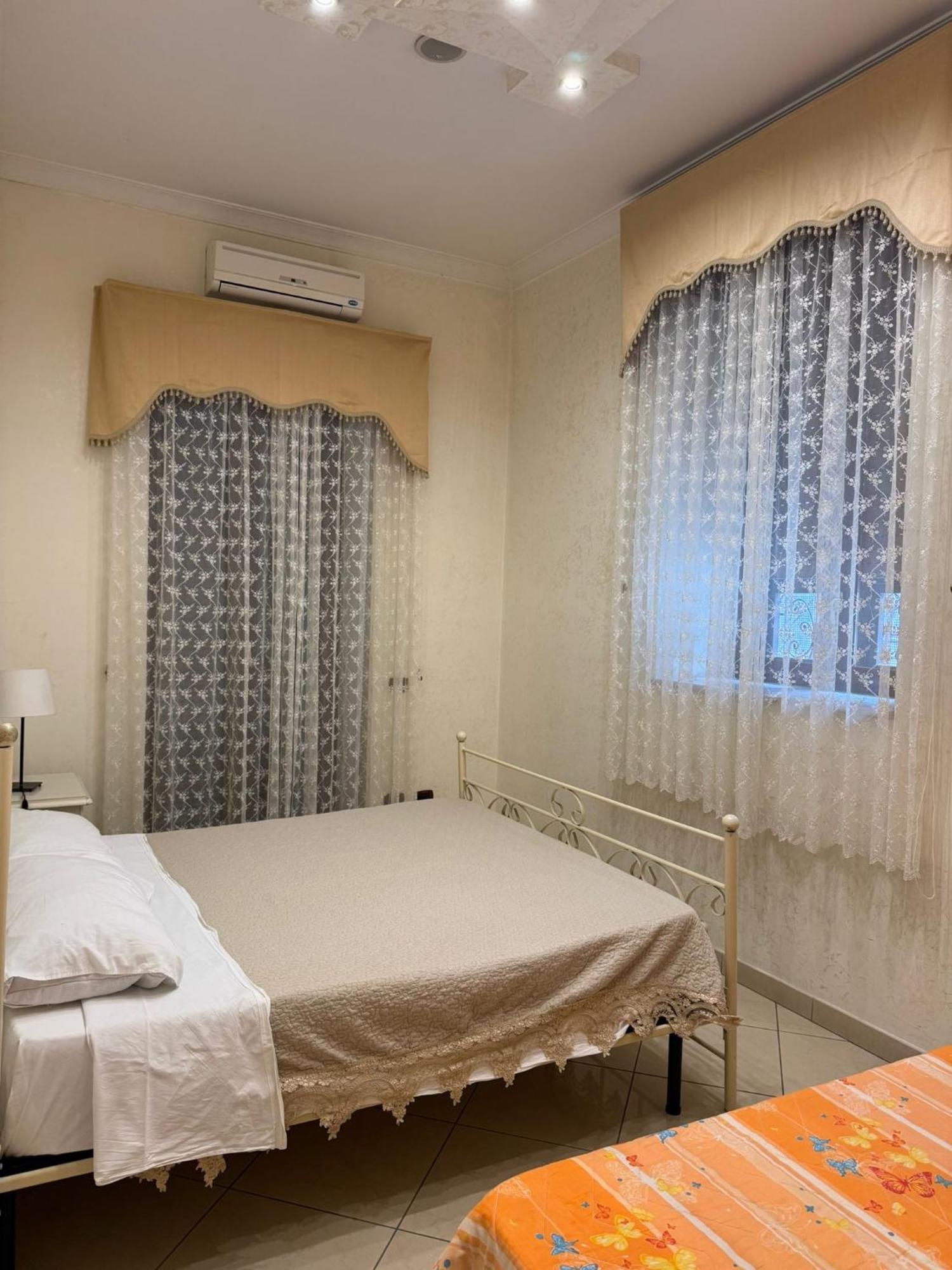 La Dimora Di Partenope Naples Extérieur photo